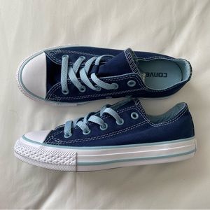 NWB Navy Converse Size 1